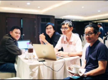 ทีมผู้บริหารคณะเทคโนฯ ประชุมวางแผน
การจัดทำโครงการด้านการศึกษาการวิจัยและพัฒนา
ตามนโยบายมหาวิทยาลัยราชภัฏสวนสุนันทา 4.0